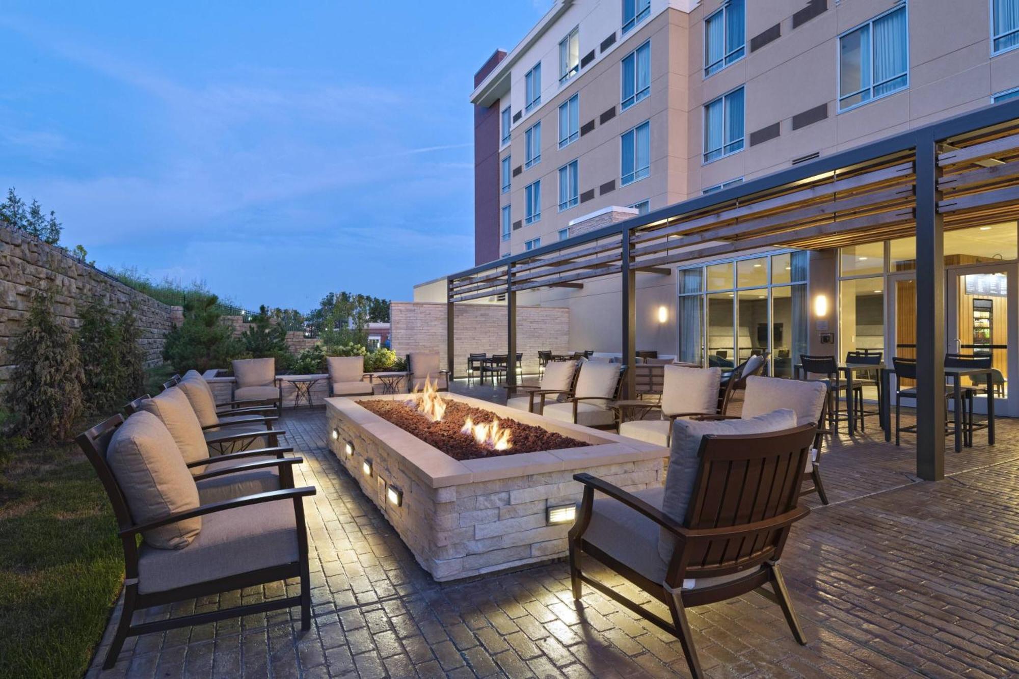 Courtyard St. Louis Brentwood Richmond Heights Exterior foto